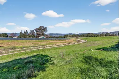 195 Bjur Dr, Watsonville, CA 95076 - Photo 19