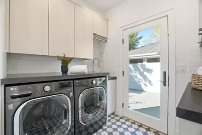 1525 Dana Ave, Palo Alto, CA 94303 - Photo 21