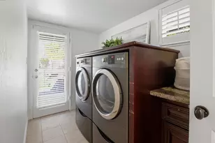 1241 Hillcrest Dr, San Jose, CA 95120 - Photo 33