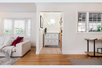 357 McKendry Dr, Menlo Park, CA 94025 - Photo 3