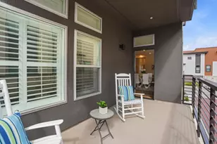220 Waters Park Cir 201, San Mateo, CA 94403 - Photo 17