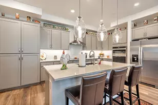 220 Waters Park Cir 201, San Mateo, CA 94403 - Photo 3