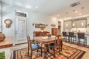 220 Waters Park Cir 201, San Mateo, CA 94403 - Photo 5