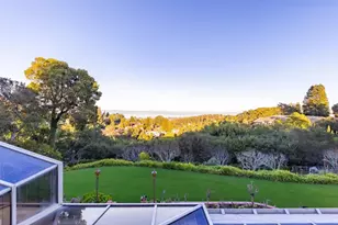 2930 Privet Dr, Hillsborough, CA 94010 - Photo 47