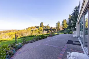 2930 Privet Dr, Hillsborough, CA 94010 - Photo 137