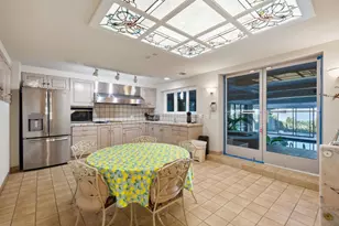 2930 Privet Dr, Hillsborough, CA 94010 - Photo 113