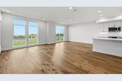 400 Mariners Island Blvd 209, San Mateo, CA 94404 - Photo 1