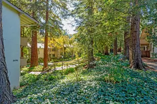 20812 4th St 6, Saratoga, CA 95070 - Photo 27