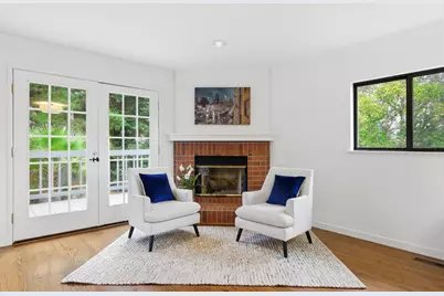 10915 Mora Dr, Los Altos Hills, CA 94024 - Photo 19