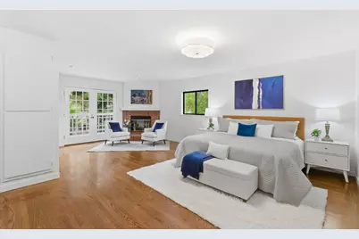 10915 Mora Dr, Los Altos Hills, CA 94024 - Photo 17