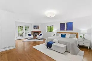 10915 Mora Dr, Los Altos Hills, CA 94024 - Photo 17