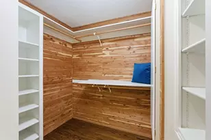 10915 Mora Dr, Los Altos Hills, CA 94024 - Photo 21