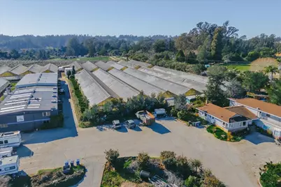 371 Calabasas Rd, Watsonville, CA 95076 - Photo 13