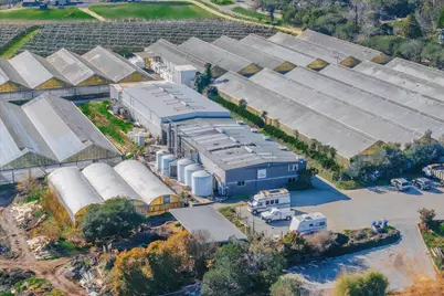 371 Calabasas Rd, Watsonville, CA 95076 - Photo 9