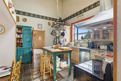 590 Pineridge Rd, Santa Cruz, CA 95060 - Photo 15