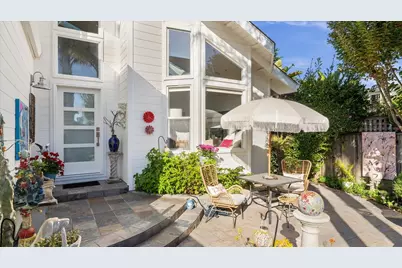 108/811 Clark/Pelton, Santa Cruz, CA 95060 - Photo 5