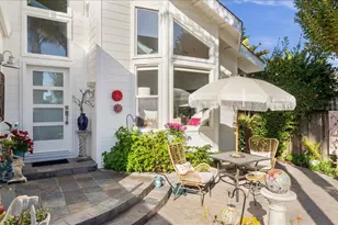 108/811 Clark/Pelton, Santa Cruz, CA 95060 - Photo 5