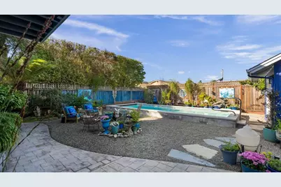 108/811 Clark/Pelton, Santa Cruz, CA 95060 - Photo 19