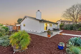 6133 Broadway Ave, Newark, CA 94560 - Photo 7