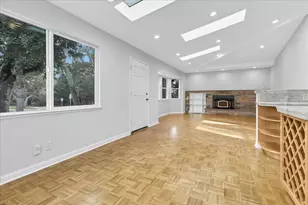 860 Sunset Dr, Pacific Grove, CA 93950 - Photo 15