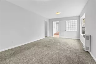 860 Sunset Dr, Pacific Grove, CA 93950 - Photo 21