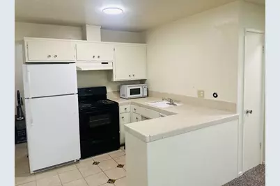 1707 W Swain Rd 10, Stockton, CA 95207 - Photo 13