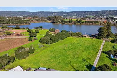 145 Bencich Ln, Watsonville, CA 95076 - Photo 3