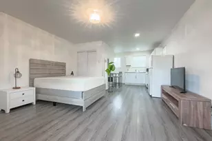 21661 E Cliff Dr, Santa Cruz, CA 95062 - Photo 17