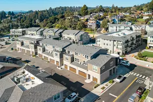 111 Aptos Village Way 2, Aptos, CA 95003 - Photo 35