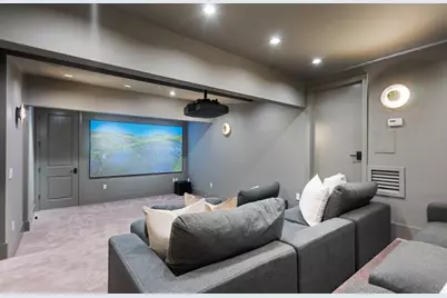 1215 La Cumbre, Hillsborough, CA 94010 - Photo 43