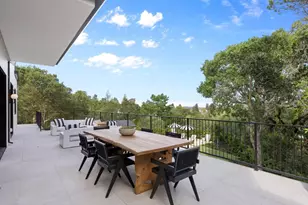 1215 La Cumbre, Hillsborough, CA 94010 - Photo 19