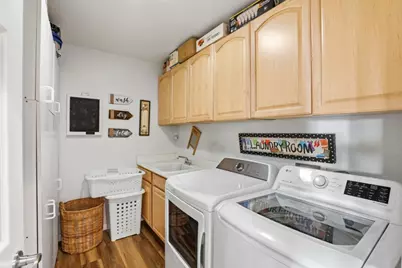 1744 Brentwood Ct, Hollister, CA 95023 - Photo 15