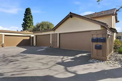 5893 Manorwood Ct, San Jose, CA 95129 - Photo 33