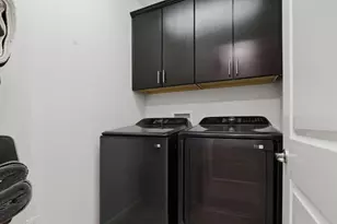 1653 Hillsdale Ave 4, San Jose, CA 95124 - Photo 17