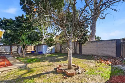 2344 Pacheco, San Jose, CA 95133 - Photo 19