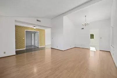 690 Albion Dr, San Jose, CA 95136 - Photo 5