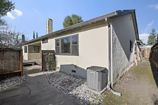 690 Albion Dr, San Jose, CA 95136 - Photo 29