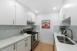 1940 Mount Vernon Ct 1, Mountain View, CA 94040 - Photo 11