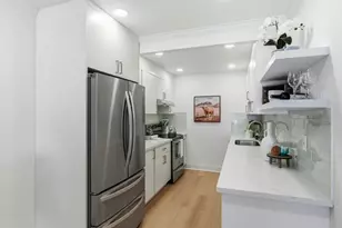 1940 Mount Vernon Ct 1, Mountain View, CA 94040 - Photo 9