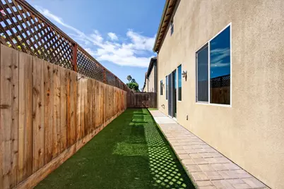 301 Slate Ave, Hollister, CA 95023 - Photo 37