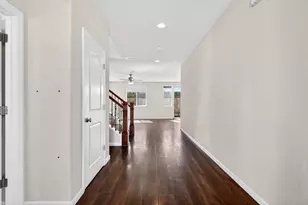 301 Slate Ave, Hollister, CA 95023 - Photo 7