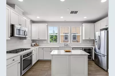 469 Bellezza Pl, San Jose, CA 95128 - Photo 17