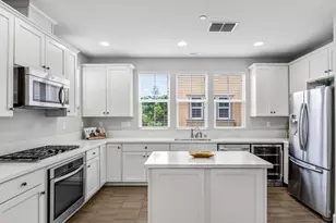 469 Bellezza Pl, San Jose, CA 95128 - Photo 17