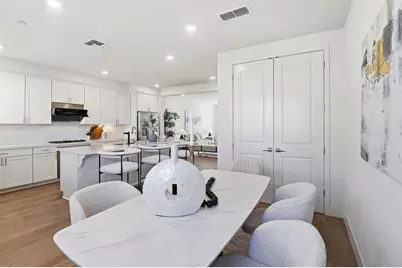 925 De Guigne Dr 4, Sunnyvale, CA 94085 - Photo 19