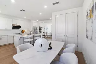 925 De Guigne Dr 4, Sunnyvale, CA 94085 - Photo 19