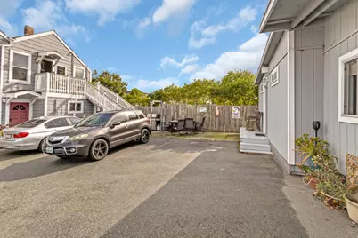 883 Lighthouse Ave, Monterey, CA 93940 - Photo 17