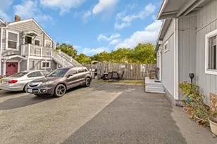 883 Lighthouse Ave, Monterey, CA 93940 - Photo 17