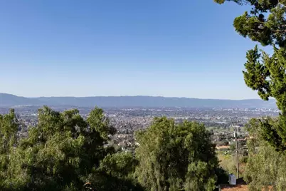 3815 Higuera Rd, San Jose, CA 95148 - Photo 7