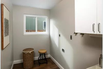 1933 Golden Way, Mountain View, CA 94040 - Photo 17