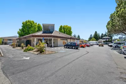 806 Ocean St, Santa Cruz, CA 95060 - Photo 9